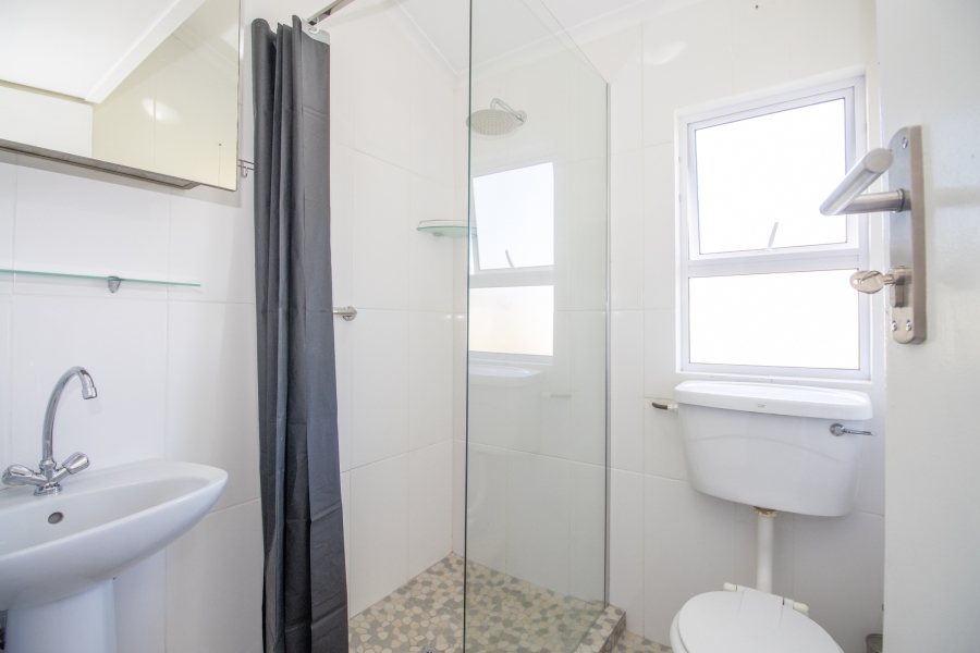 2 Bedroom Property for Sale in Fish Hoek Western Cape